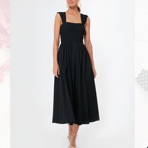 Black Noah Smocked Dress
POMANDER PLACE